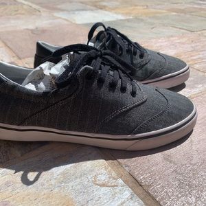 Gravis for Men - Poshmark Gravis for Men - Poshmark
